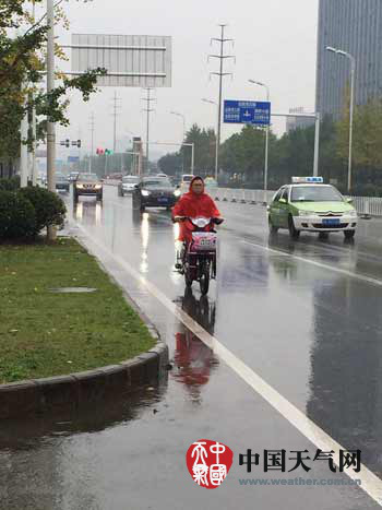 湖北35縣市遭暴雨侵襲 雨強(qiáng)歷史同期少見