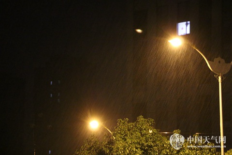 江南華南強降雨持續(xù) 【3省】有大暴雨
