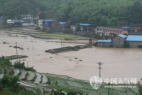 江南華南雨勢(shì)明顯減弱 云南重旱區(qū)迎甘霖