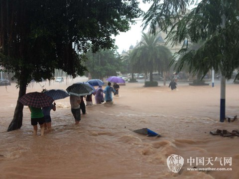 廣西極端強(qiáng)降雨持續(xù) 東北雨水利于緩旱